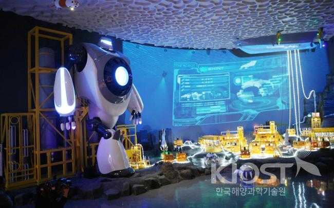 참가자전시관-해양로봇관 의 사진