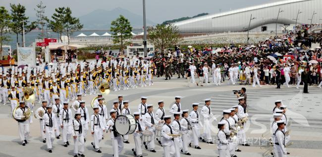 해군의날 행사 - 해군퍼레이드 의 사진
