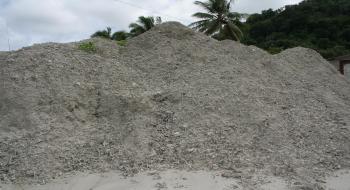 건축 재료로 쓰이는 산호모래
